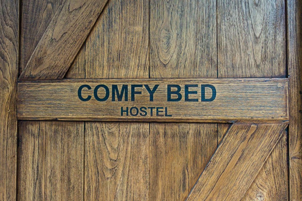 Comfy Bed Hostel (Adults Only) Bangkok Dış mekan fotoğraf