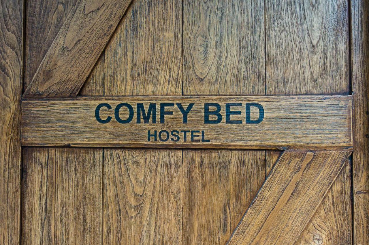 Comfy Bed Hostel (Adults Only) Bangkok Dış mekan fotoğraf